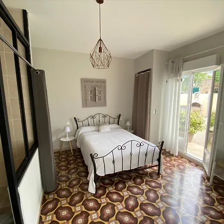 بيت للعطل Le Mazet Du Petit Chemin Caux