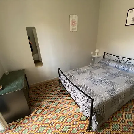 Le Mazet Du Petit Chemin *