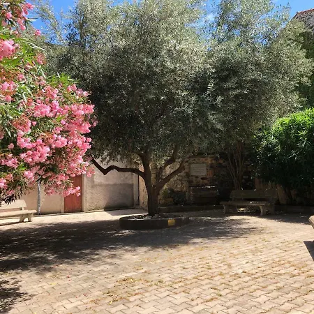 Le Mazet Du Petit Chemin *