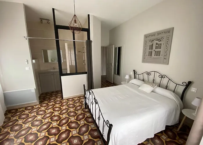 Le Mazet Du Petit Chemin Ferienhaus