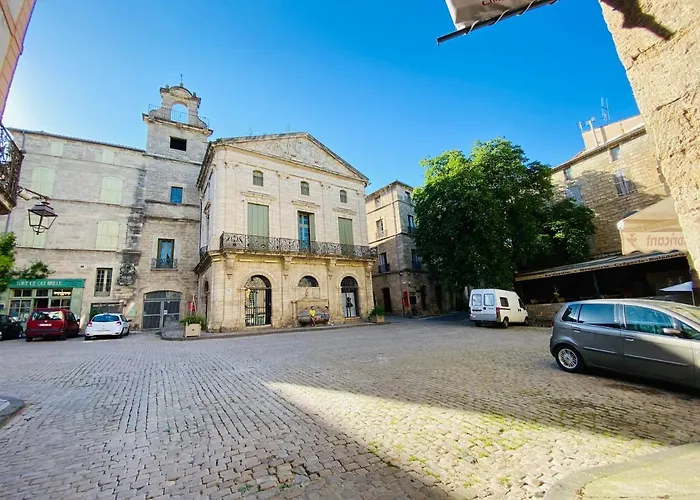 Le Mazet Du Petit Chemin Ferienhaus *